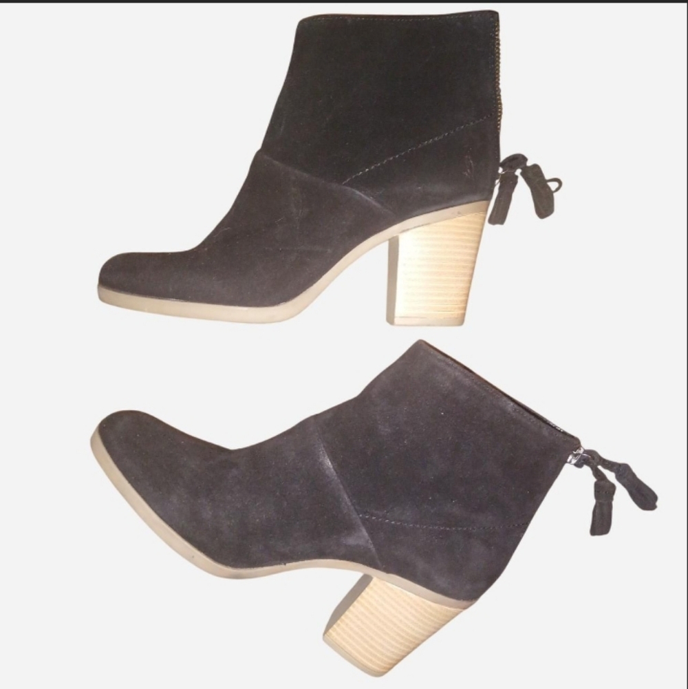 Hush Puppies Ingrid black suede ankle boots